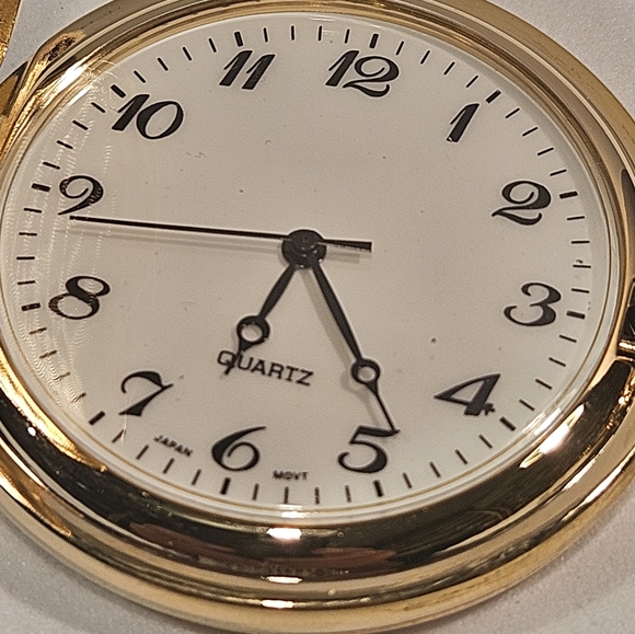 Iowa Foundation in Education 1846-2004 E Pluribus Unum Gold Tone Pocket Watch - Picture 7 of 10